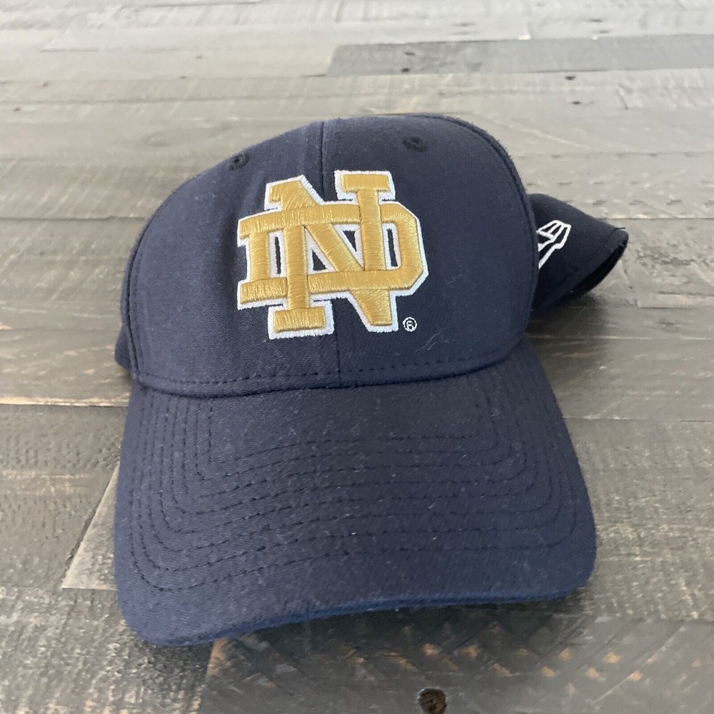 Notre Dame Fighting NEW ERA College Football BLUE SMALL/MEDIUM DC7